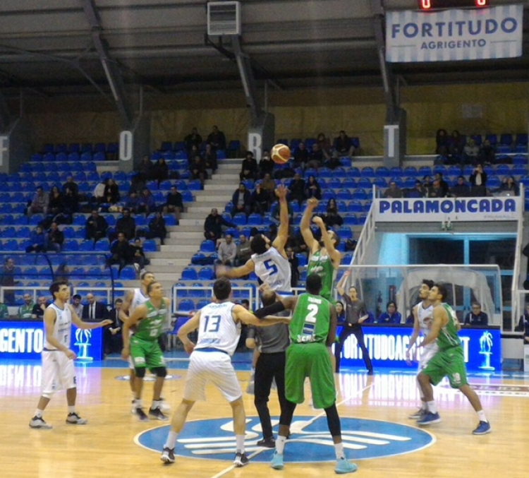 La Fortitudo Agrigento fermata in casa da Siena.