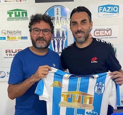Nella foto Desiderio Garufo insieme al direttore generale dell&#039;Akragas Giancarlo Rosato