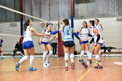 Volley donne, ecco il calendario di B1. Di Giacomo: &quot;Girone di ferro&quot;.