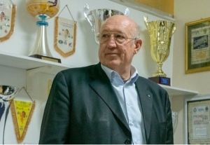 Nella foto Nino Di Giacomo, presidente della Seap Dalli Cardillo di volley femminile