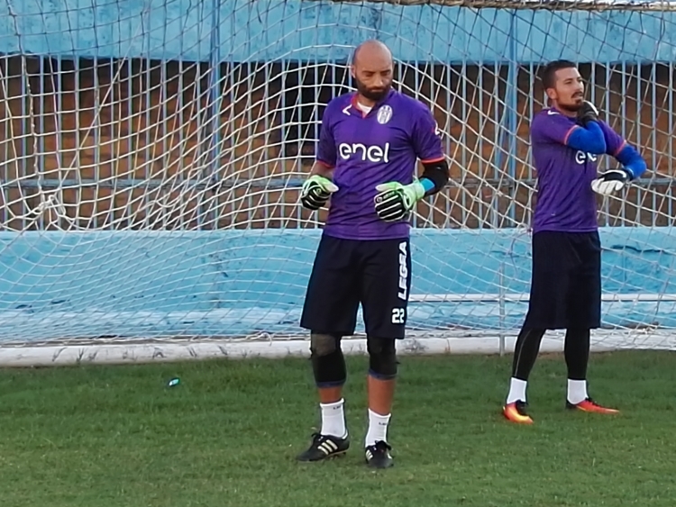 Nella foto il portiere dell&#039;Akragas Pasquale Pane, tra i giocatori più in forma del momento