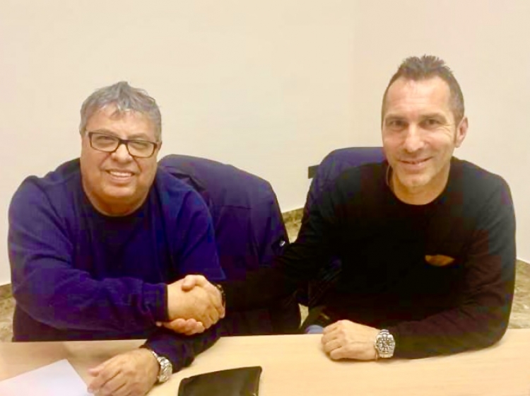 Il presidente Giuseppe Deni con il nuovo allenatore dell&#039;Akragas Nicola Terranova