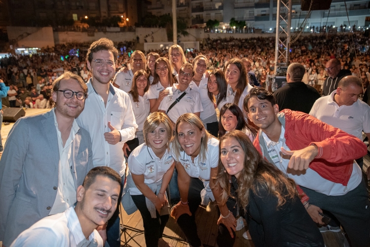 Un momento della presentazione della nuova Seap Dalli Cardillo di volley femminile.