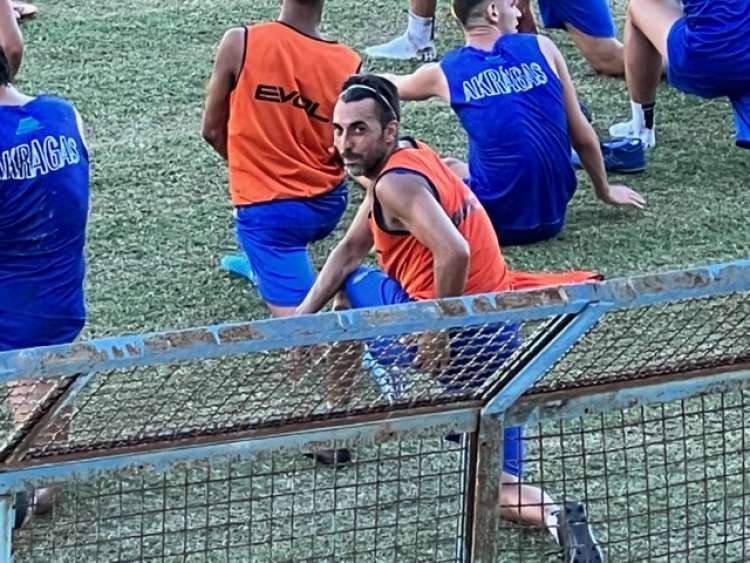 Desiderio Garufo in allenamento con l&#039;Akragas allo stadio Esseneto